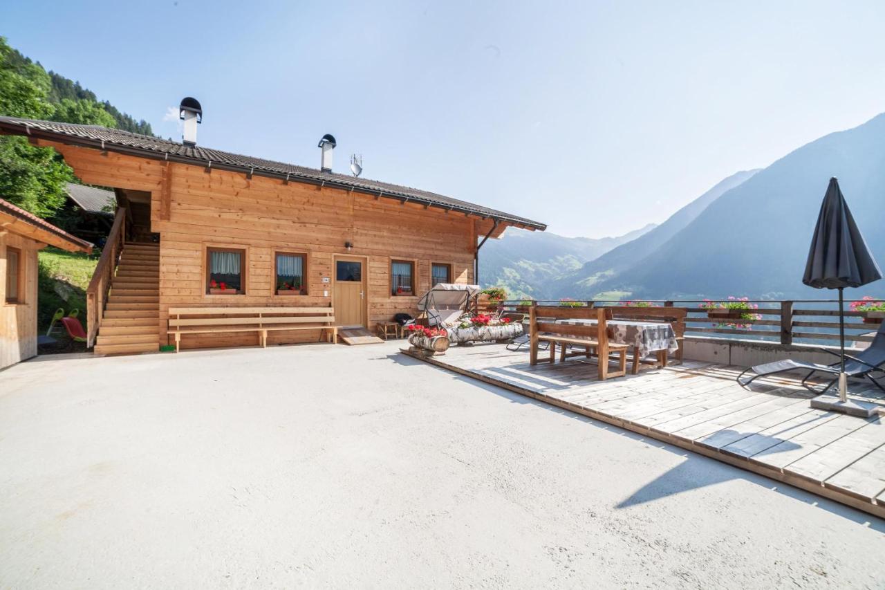 Innergasserhof Ferienwohnung Enzian San Martino In Passiria  Kültér fotó