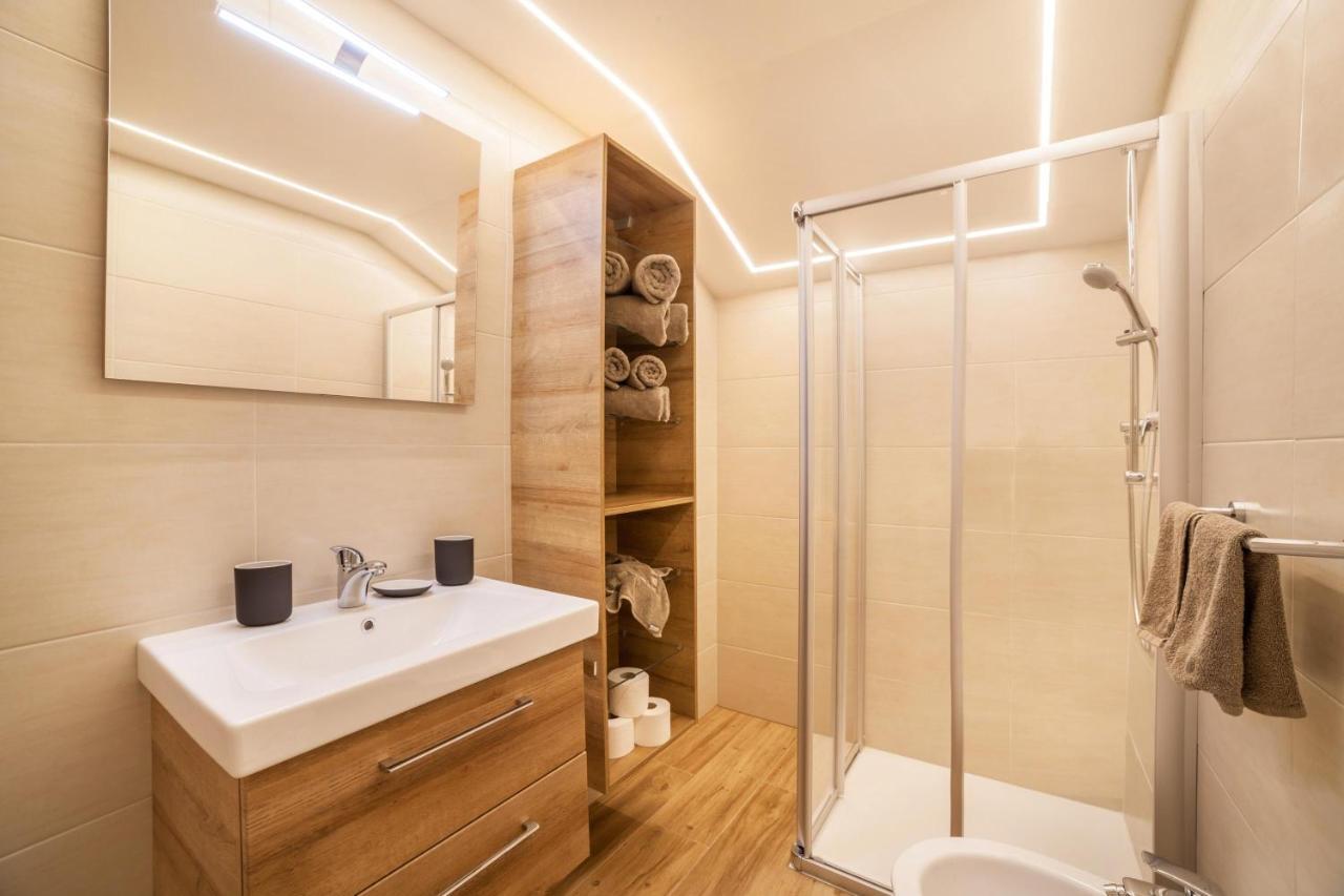 Innergasserhof Ferienwohnung Enzian San Martino In Passiria  Kültér fotó