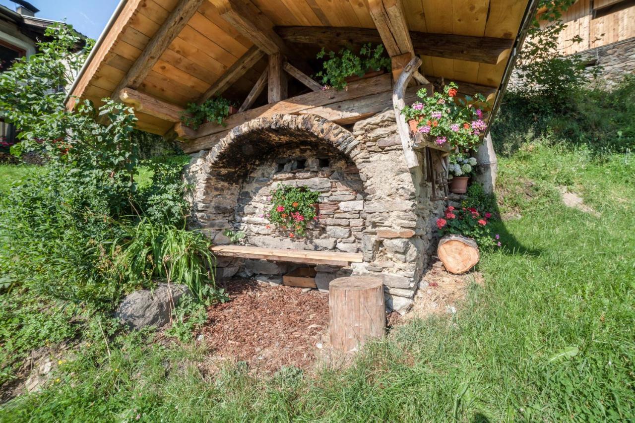 Innergasserhof Ferienwohnung Enzian San Martino In Passiria  Kültér fotó